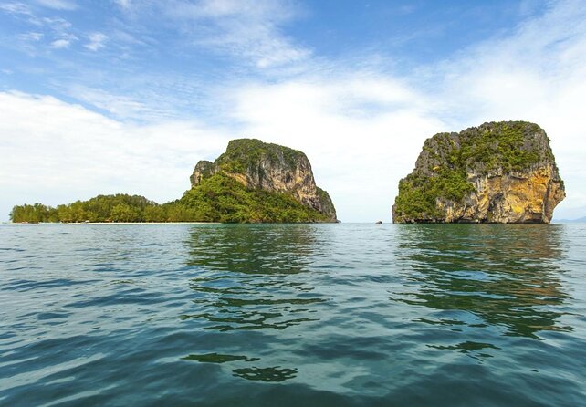4 Islands Sunset + Plankton, Semi-Private Tour only 12 Guests - A 7-Hour Krabi Sunset Boat Day That Ends With Glowing Plankton