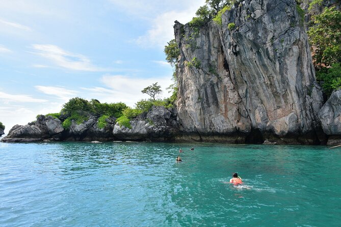 7 Islands Sunset Tour with Buffet Dinner & Night Snorkeling - Koh Tan Ming (Ko Ma Tang Ming): Another Swim Break