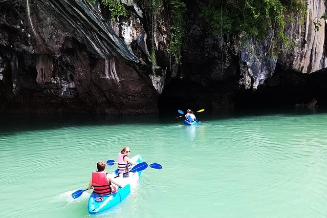 A full day exploring kayaking 3 islands (Talabeng sea cave) - Thung Yee Pheng Mangrove Forest kayaking: the calm, wildlife-focused start