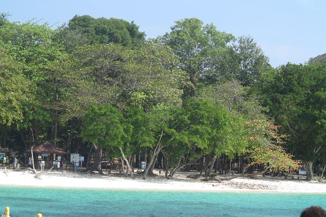 A full Day Haa & Rok islands from Koh Lanta( By Speed Boat) - Value and price: $48.67 feels good, but the park fee changes the math