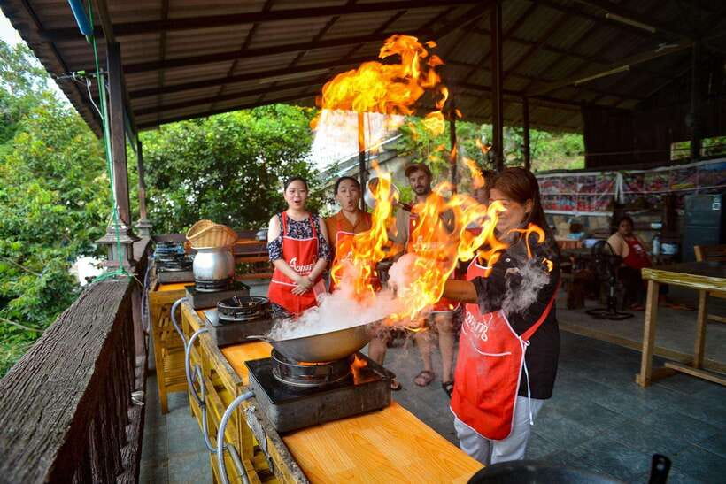 Ao Nang: Half-Day Thai Cooking Class Krabi Province - Getting There Smoothly: Pickup in Ao Nang, Railay, and Ton Sai