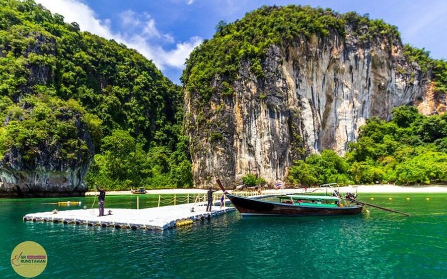 Ao Nang: Hong Islands Tour by Speedboat or Longtail Boat - Morning logistics: pickups, timing, and how the group day stays on track