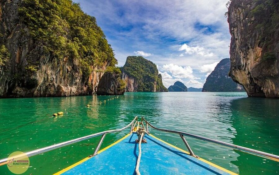 Ao Nang: Hong Islands Tour by Speedboat or Longtail Boat - The Hong Island 360° viewpoint: worth it, but don’t rush your footing