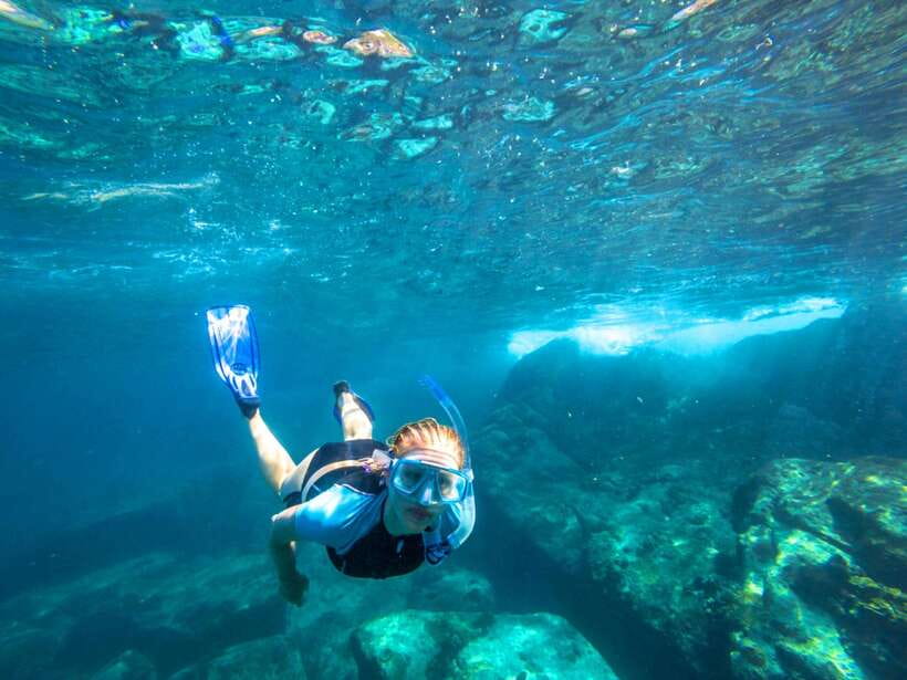 Ao Nang: Island-Hopping Snorkel Tour w/ Amazing Hong Island - Lading Island buffet lunch on the beach