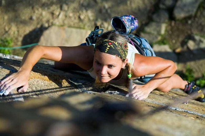 Beginner's Half-Day Rock Climbing Tours at Railay Beach Krabi - Guides who make beginners feel safe (and how to spot a good day)