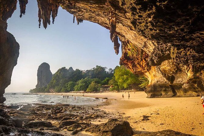 Best of Krabi 7 Islands Sunset Tour Speedboat/Long Tail Boat - Poda Island’s 1-hour beach window: swim, snorkel, and reset