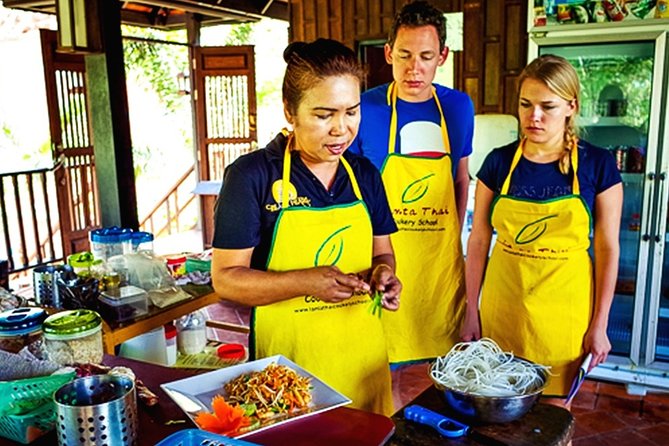 Cooking Class and Market Tour at Lanta Thai Cookery School on Koh Lanta - What you eat, how much you’ll eat, and why it feels like more than a class