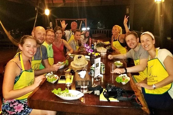 Cooking Experience at Lanta Thai Cookery School From Koh Lanta - Koh Lanta Thai cooking that feels more like local life than a show