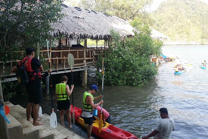 Early bird kayak adventure at AO Thalane - In-water time and distance: what to expect physically
