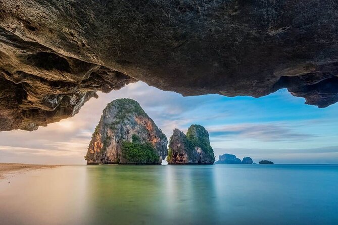 Early bird Phi Phi islands and 4 Islands by Speedboat Tour - Viking Cave and Monkey Beach: the fun stops with a tide footnote
