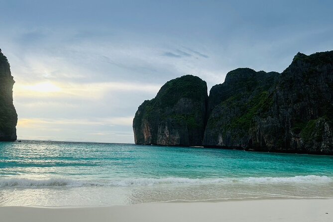 Early Bird Trip Phi Phi & 4 Islands–Premium Speedboat from Krabi - Why the early-bird timing changes everything