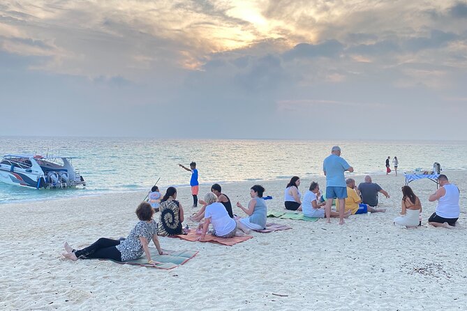 Early Bird Trip Phi Phi & 4 Islands–Premium Speedboat from Krabi - Who this tour suits best