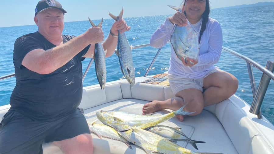 Fishing at Krabi : Full day - Lunch on the Boat: Fuel Between Fights With the Sun