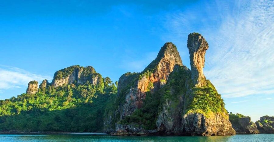 From Krabi: 4 Islands Snorkeling Tour by Speed Boat - Getting Picked Up and Back: The Day’s Real Schedule