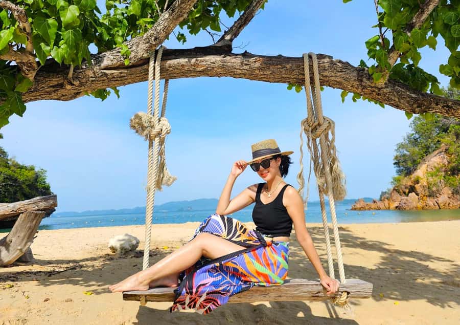 From Railay: Island Hopping Tour by Private Longtail Boat - Value check: how the $135 private boat stacks up against extra costs