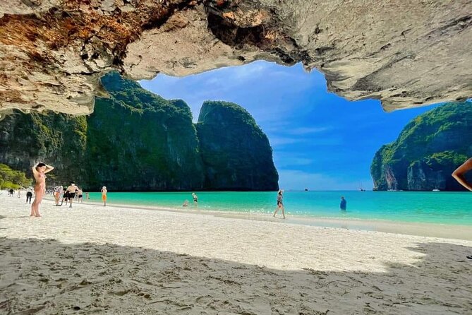 Full-Day Phi Phi Lah, Phi Phi Don, from Koh Lanta(By Speed Boat) - Fast Speedboat Access From Koh Lanta