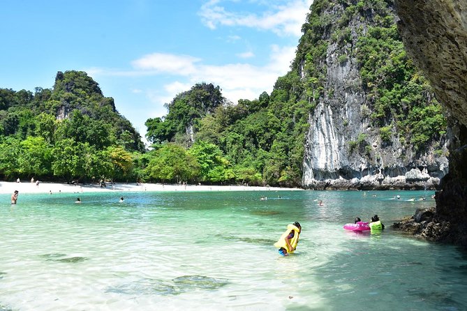 Hong Island Speed Boat Adventure from Krabi - Ko Hong lunch and twin bays: food that won’t slow you down