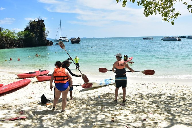 Hong Islands Longtail Boat Tour with Kayak Paddling - Crowds, timing, and why the day can feel rushed