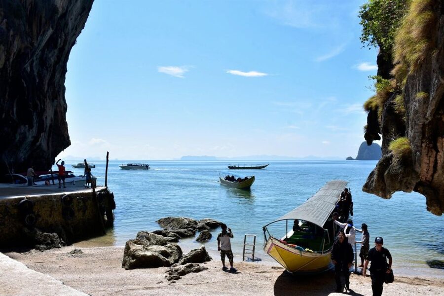 James Bond Island: Sightseeing Tour by Longtail Boat & Kayak - Longtail boat cruising in turquoise Phang Nga: how to make the ride comfortable