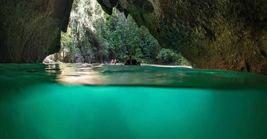Ko Lanta: 4 Islands Snorkeling Tour by Longtail Boat - Ko Chueak (Rope Island): the early snorkel you want in your memory
