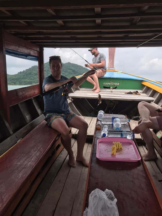 Ko Lanta: Mangrove Fishing Tour with Lunch - Lunch at Mangrove Sea Food Restaurant: Food That Brings the Trip Together