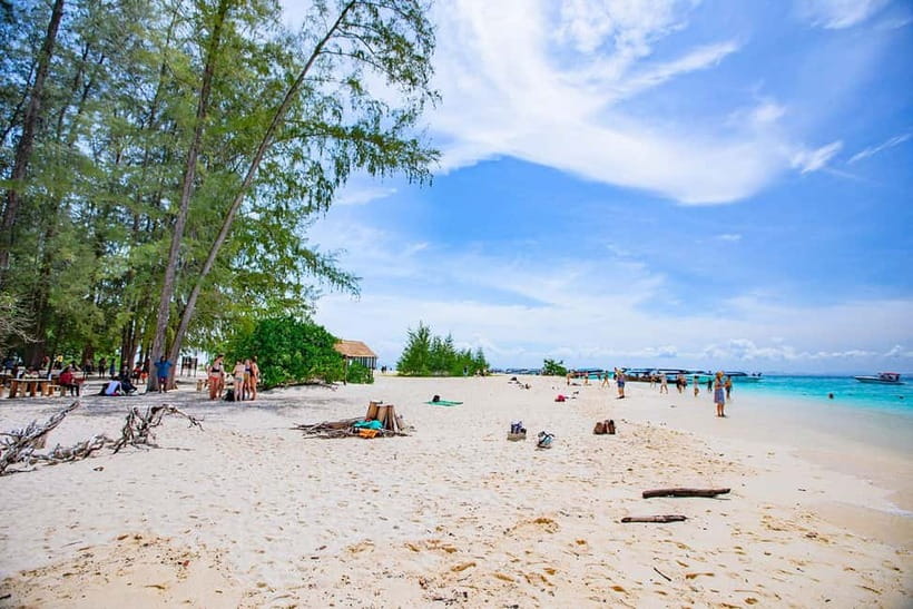 Ko Lanta: Maya Bay & Phi Phi Islands Full-Day Speedboat Trip - Price and national park fees: the true cost check