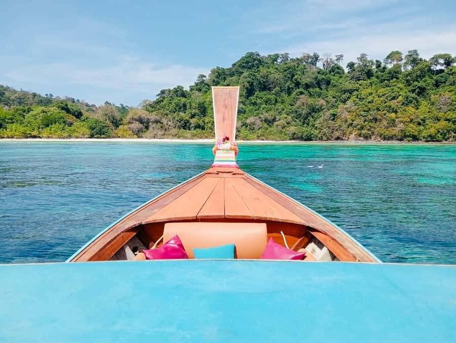 Ko Lanta: Private Exclusive Longtail to Ko Rok With Lunch - Who this Ko Rok private longtail day is best for