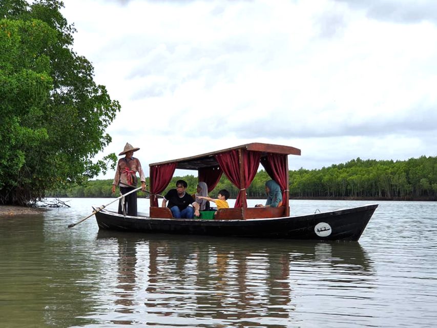 Ko Lanta: Private Gondola Cruise with Mangrove Forests - Who should book this Ko Lanta gondola cruise (and who might skip)