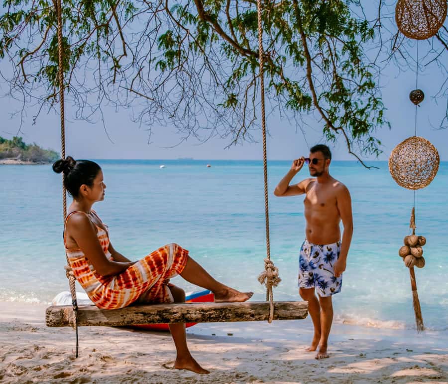 Ko Lanta: Private Sunset Long-Tail Boat Adventure Tour - The Sunset Finale at Thung Yee Pheng: Monkey Feeding and Mangrove Twilight