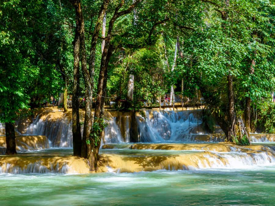 Ko Lanta: Private Tiger Cave, Hot Spring & Emerald Pool Tour - What to bring for temple steps and water time