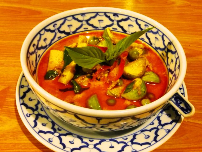 Ko Lanta: Thai Cooking Class with Market Tour and Dinner - Homemade Curry Paste: The Skill Behind Thai Flavor