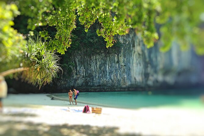 Koh Hong Private Tour from Krabi by Speedboat - The 8:00 am plan: Koh Hong island and the lagoon snorkeling payoff