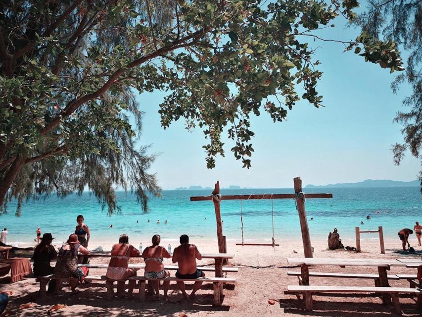 Koh Lanta: 4 Islands and Emerald Cave Snorkeling Trip - Koh Kradan: white sand, turquoise water, and beach lunch