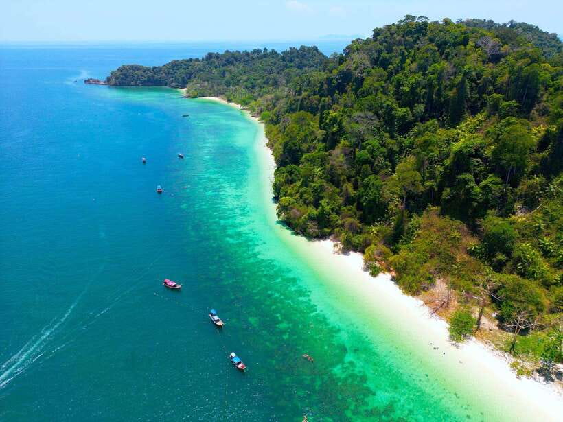 Koh Lanta: 4 Islands, Emerald Cave & Koh Kradan by Speedboat - Speedboat Ride: Fun, Fast, and Sometimes Bumpy