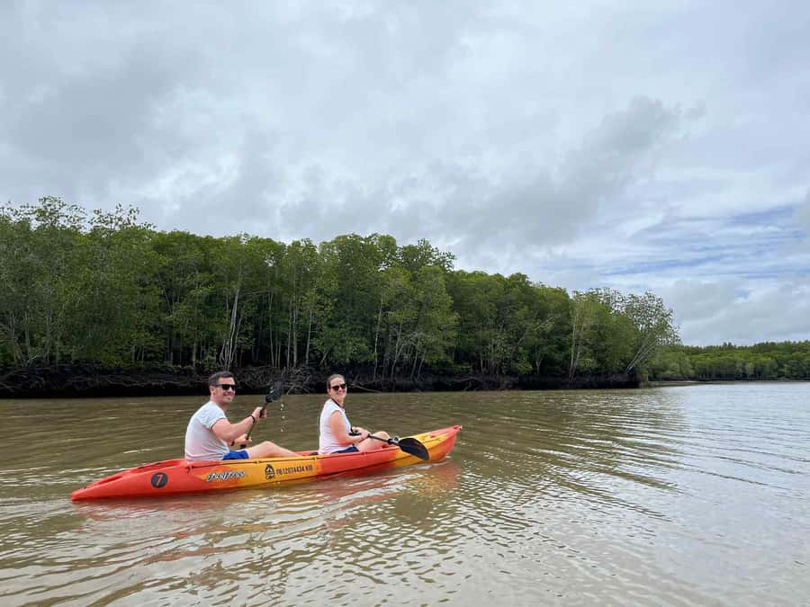 Koh Lanta: Amazon Mangrove Kayaking Tour With Lunch - The simple flow: pickup, paddle session, seafood lunch, return