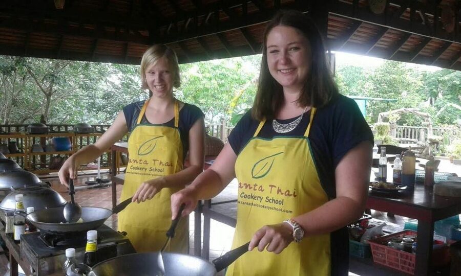 Koh Lanta: Evening Course at Lanta Thai Cookery School - Key highlights worth planning for