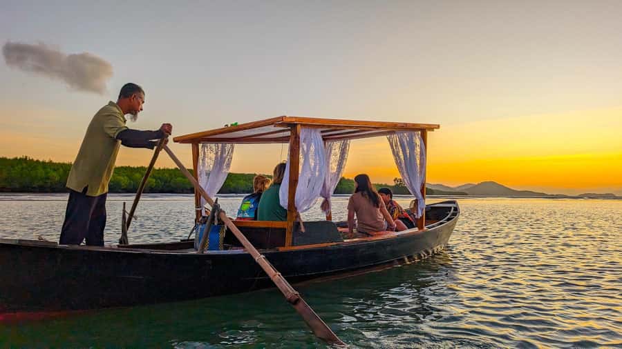 Koh Lanta: Romantic Sunrise Private Gondola Tour - Why Koh Lanta’s Tung Yee Peng Sunrise Feels Different