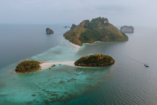 Krabi: 4 Island Luxury Yacht with Snorkelling & Clear Kayaking - Transparent Kayaks and Snorkeling at Tub Island or Railay Bay