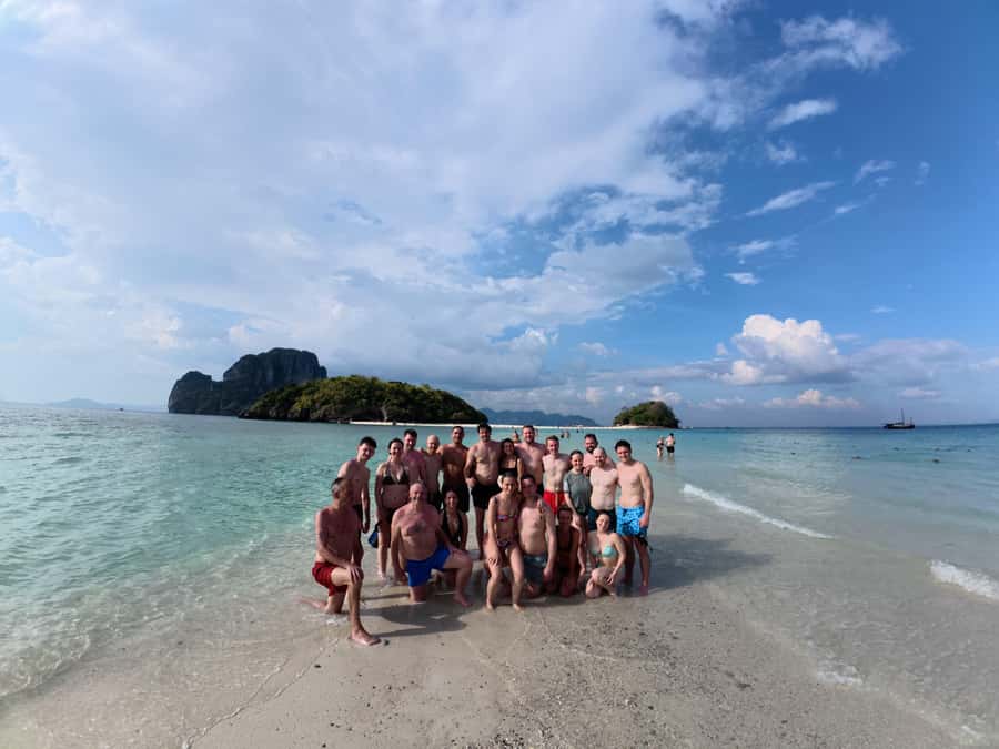 Krabi: 4-Island Sunset Snorkeling Tour & Bioluminescent Swim - Thai buffet, snack breaks, and the cash bar reality