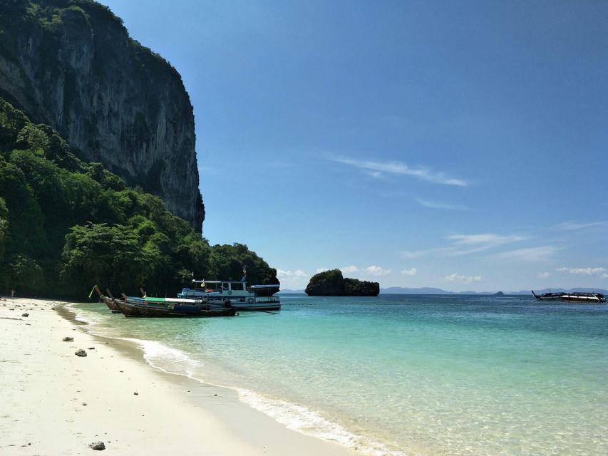 Krabi: 4 Islands Day Trip by Speedboat Including Lunch Box - The speedboat ride: safety basics and how to handle motion