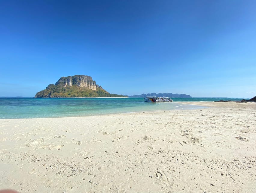Krabi: 4 Islands - Private tour by Longtail boat - The English Guide Piece: Helpful, But Not Always Perfect