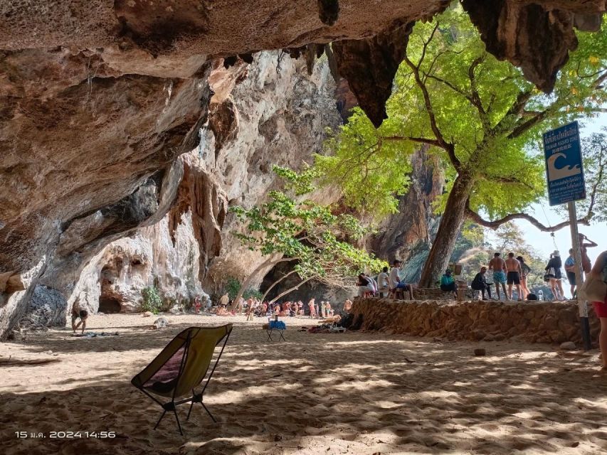 Krabi: 4 Islands Snorkeling Tour by Longtail Boat - Chicken Island: The Photo Stop Plus the Snorkeling Behind It