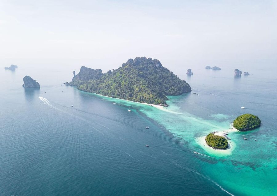 Krabi: 4 Islands & Thale Waek's Sandbar Tour By Speedboat - Koh Mor: a quick scenic pause on the way