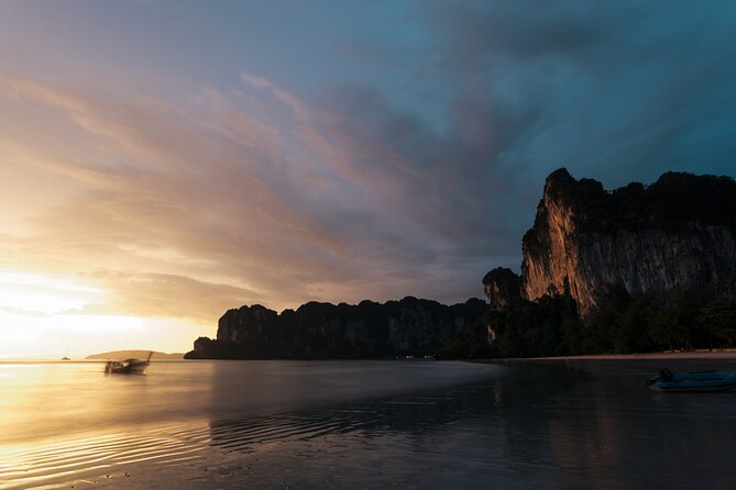 Krabi 7 Islands Snorkeling Sunset and Bioluminescence with dinner - The Puya Bay beach break: downtime that keeps you smiling