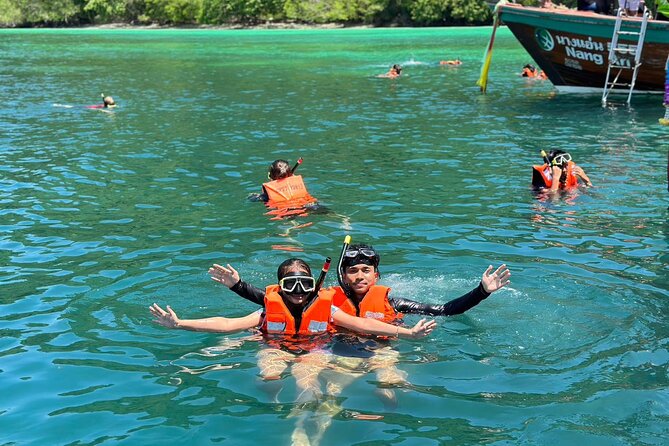 Krabi 7 Islands Snorkeling, Sunset Dinner & Plankton Night - Chicken Rock and the Ko Mor sandbank moment