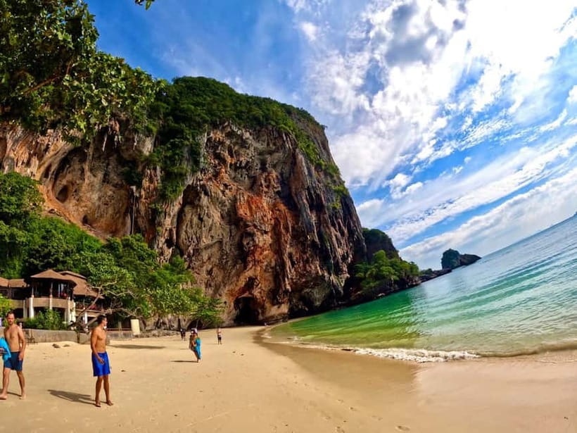 Krabi: 7 Islands Speedboat Magic to Twilight Treasures - Poda Island sunset BBQ: the meal that also anchors the scenery