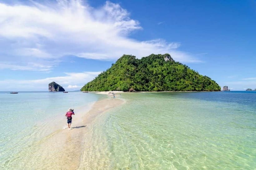 Krabi: 7 Islands Speedboat Magic to Twilight Treasures - Night snorkel at Koh Raeng: how the plankton glow fits into the day