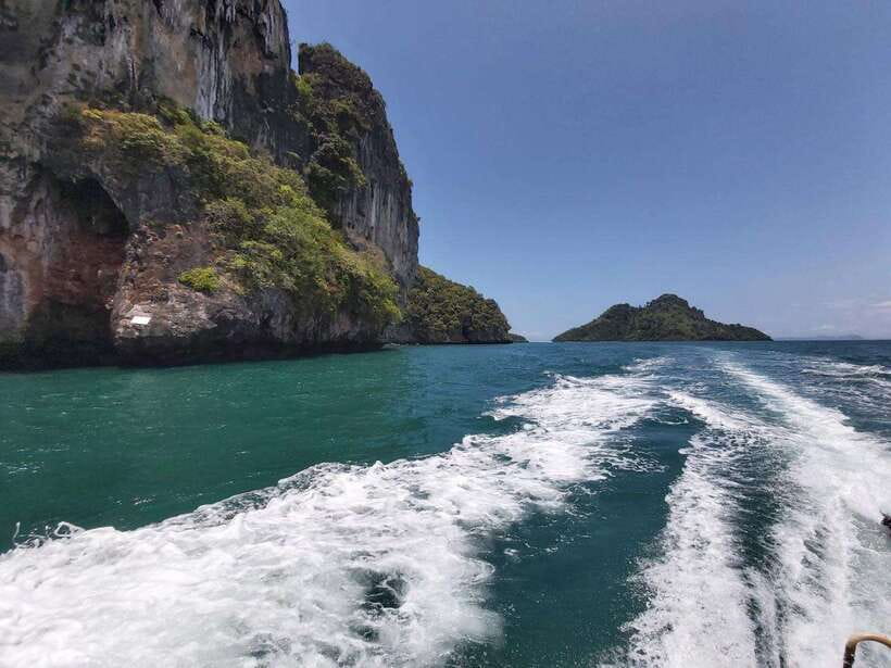 Krabi: 7 Islands Sunset & Plankton Swim with BBQ Dinner - FAQ
