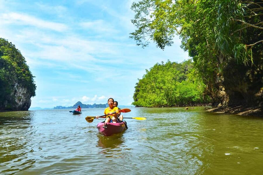 Krabi: Ao Thalane Mangrove Kayaking with Extras - Food and water: what you’ll actually get and how to handle it