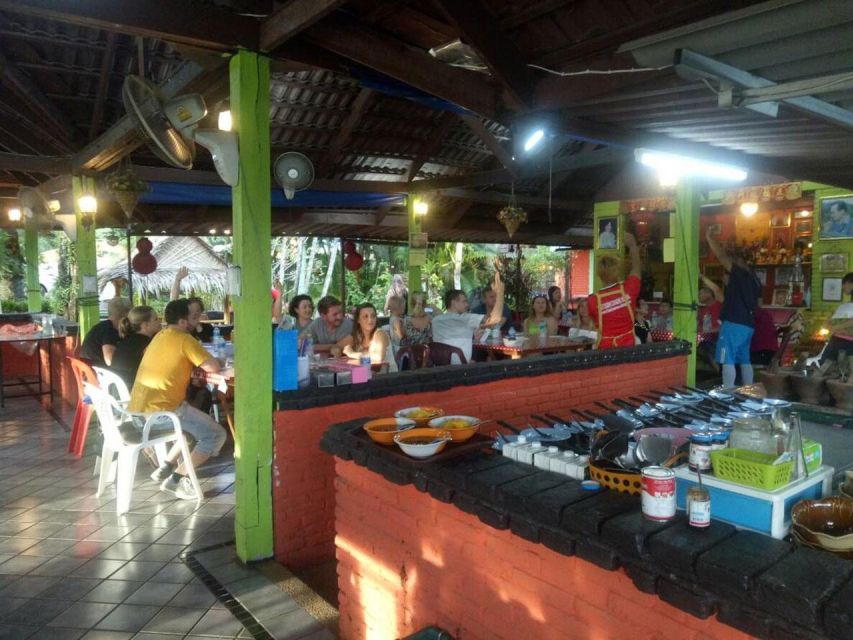 Krabi: Cooking Class at Thai Charm Cooking School with Meal - Vegetarian and spice adjustments: how flexible is the menu?